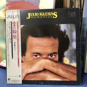 LP MOMENTOS - JULIO IGLESIAS