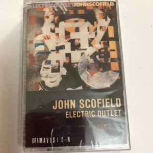 BĂNG CASSETTE - JOHN SCOFIELD - ELECTRIC OUTLET Jazz - Contemporary Băng Mỹ