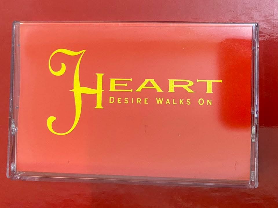 BĂNG CASSETTE - Heart – Desire Walks On Hard Rock