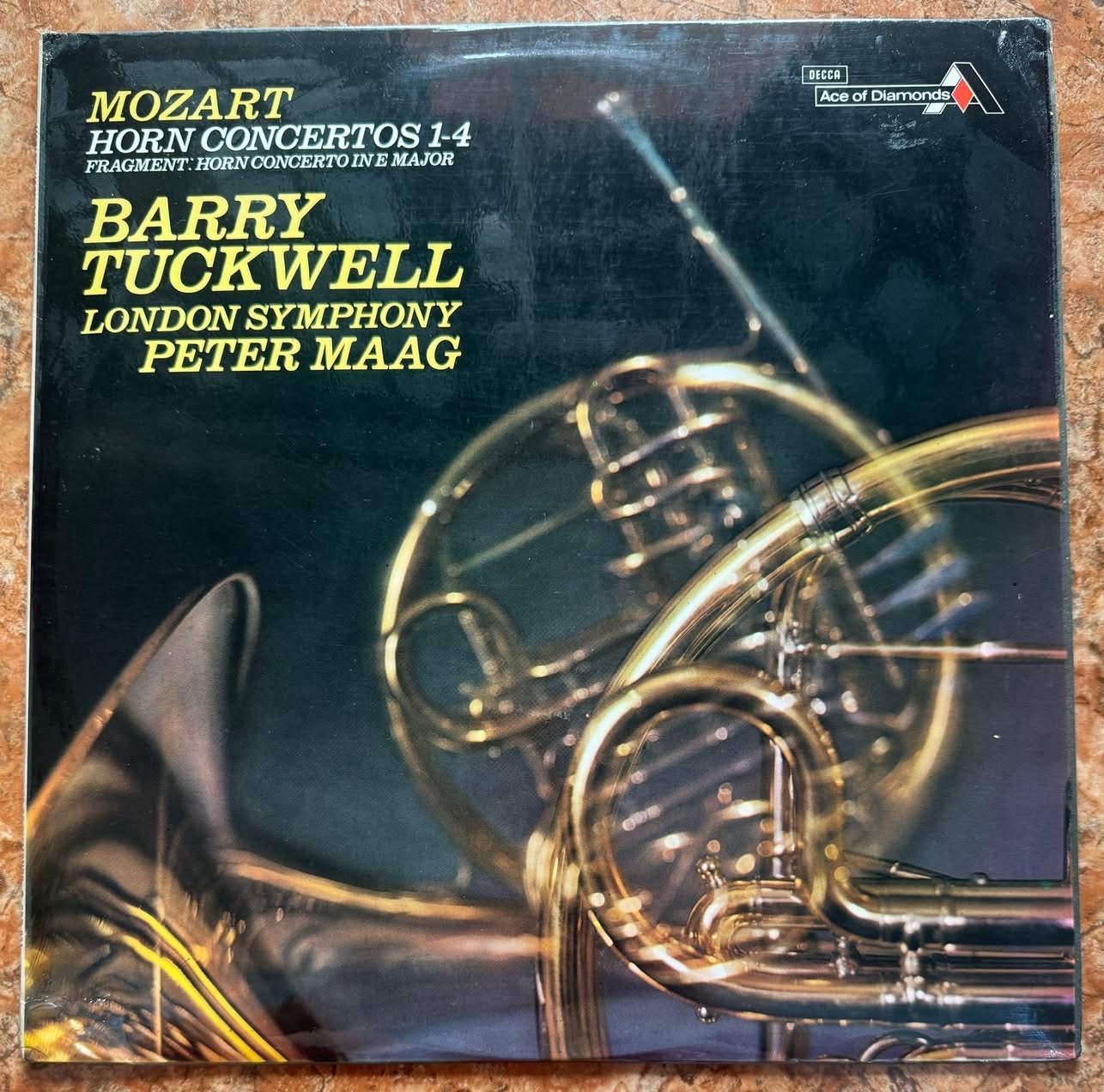 ĐĨA THAN - MOZART - HORN CONCERTOS 1-4  Hornist Barry Tuckwell  Nhạc trưởng Peter Maag Dàn nhạc giao hưởng London