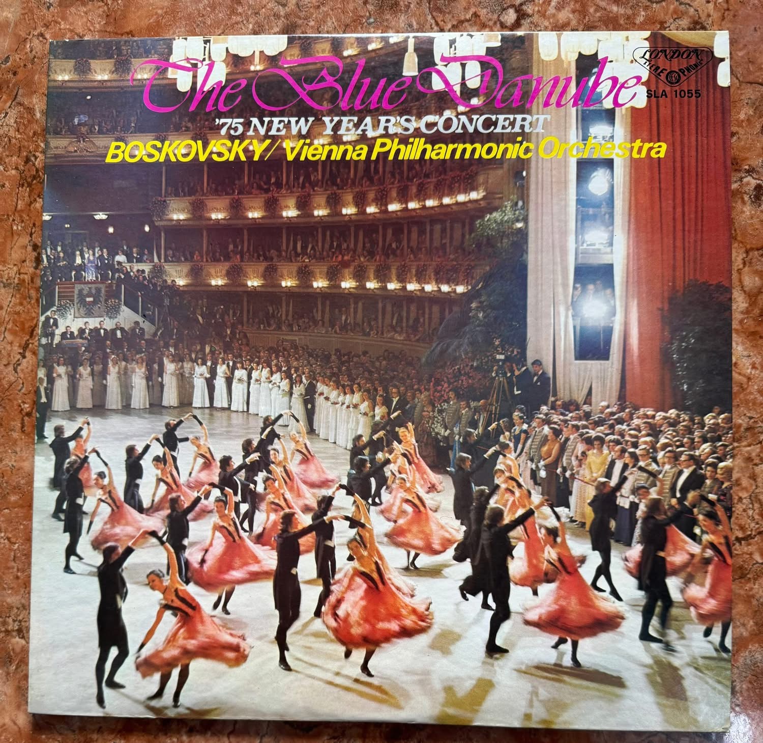 ĐĨA THAN - The Blue Danube – ’75 New Year’s Concert  Nhạc trưởng Willi Boskovsky Dàn nhạc Giao hưởng Viên