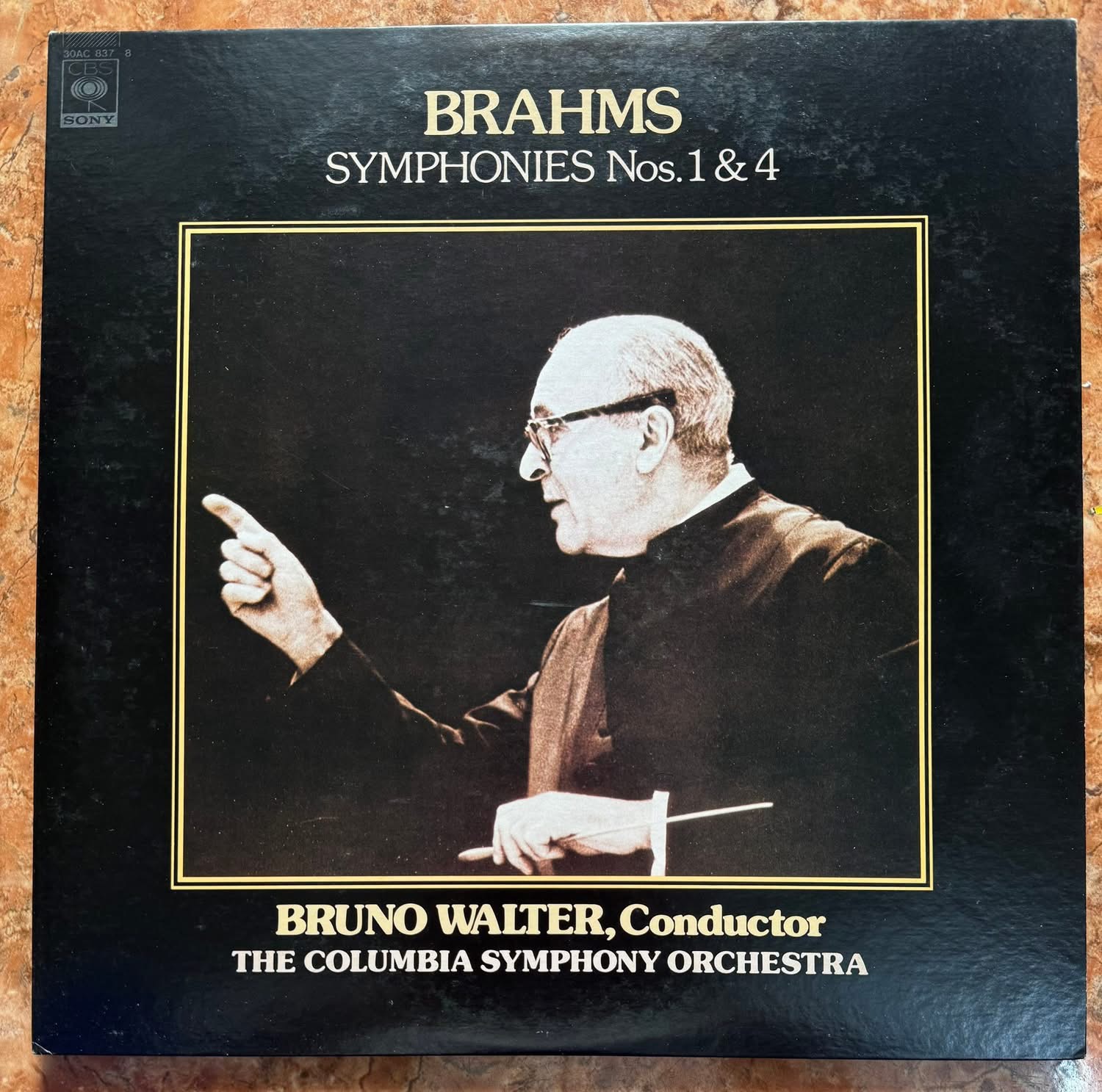 ĐĨA THAN - BRAHMS - SYMPHONY 1 & 4  Nhạc trưởng Bruno Walter Dàn nhạc giao hưởng Columbia